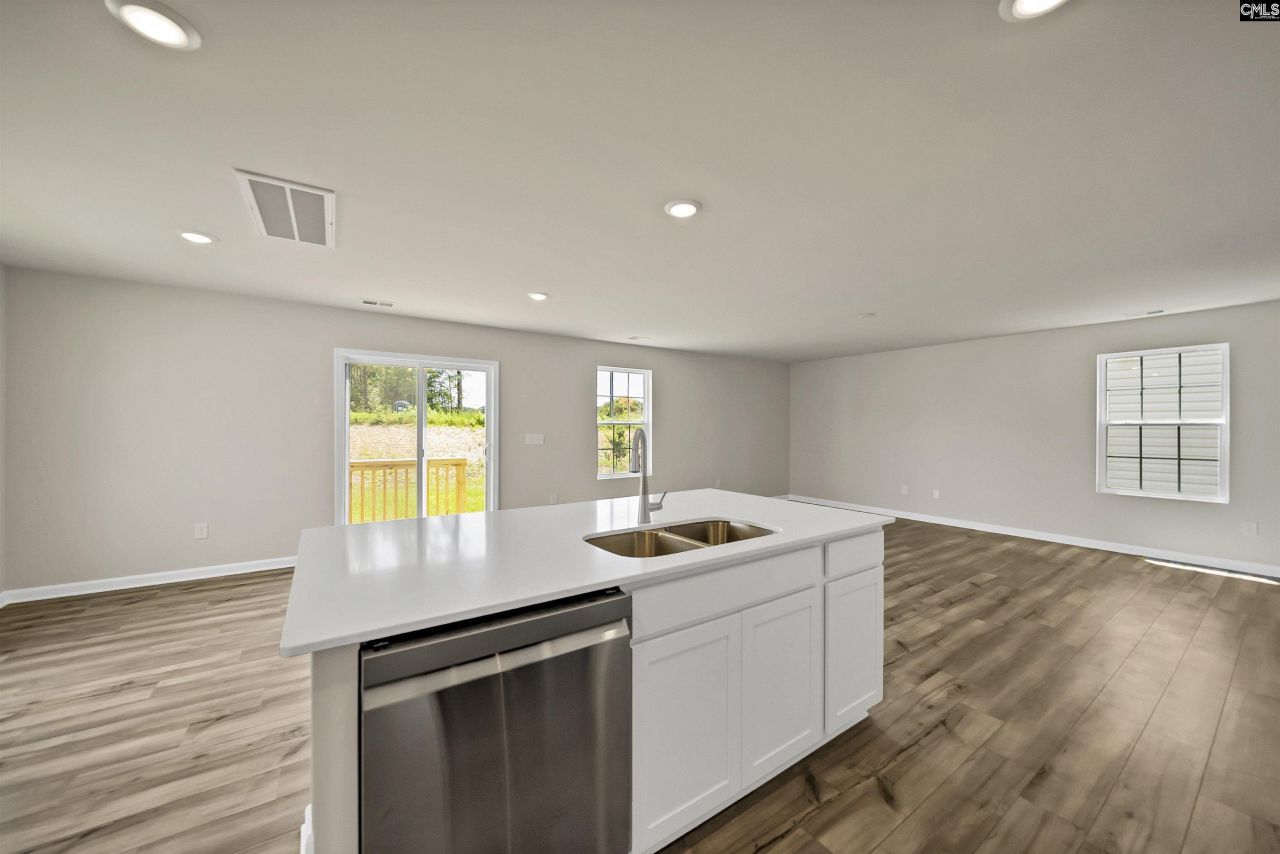 2091 Rexford Court  Photo 16