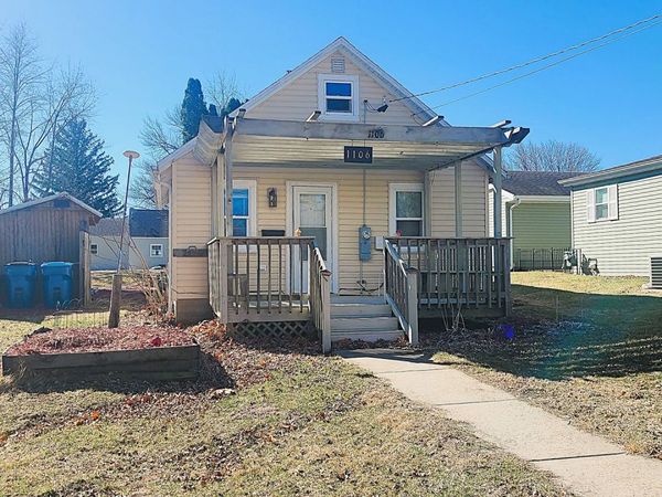 1106 Steinman Street , Dixon, IL 61021