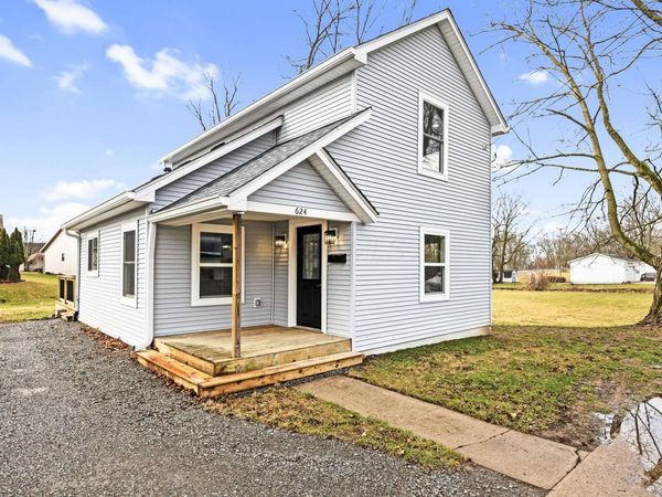 624 Cooper Avenue , Bellefontaine, OH 43311