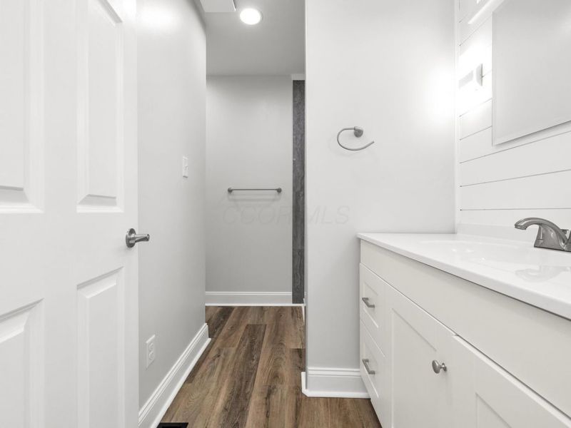 624 Cooper Avenue , Bellefontaine, OH 43311 Photo 16