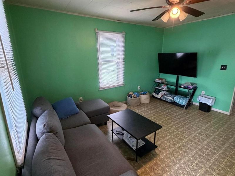 335 Whiley Avenue , Lancaster, OH 43130 Photo 3