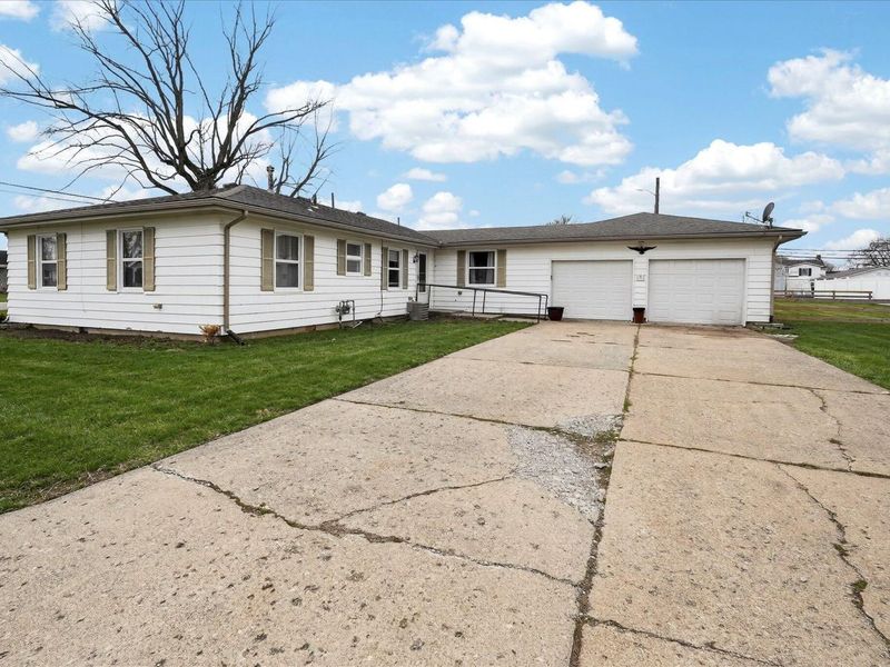 212 Green Street, Williamsport, OH 43164 Photo 3