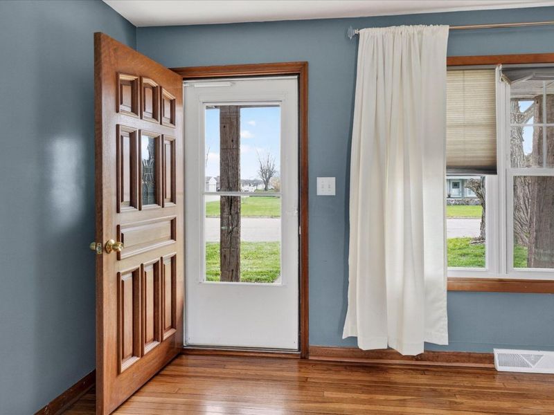 212 Green Street, Williamsport, OH 43164 Photo 9