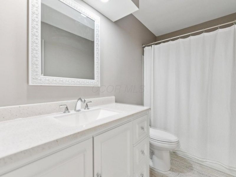 2691 Maplewood Drive , Columbus, OH 43231 Photo 19