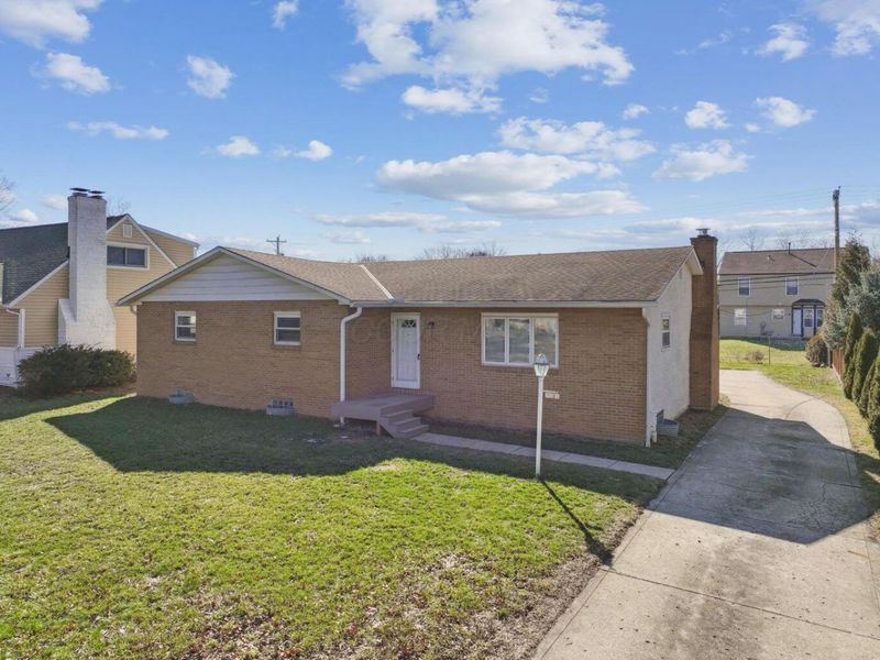 2691 Maplewood Drive , Columbus, OH 43231 Photo 2