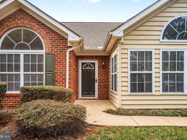 6357 AUTUMN LEAF CIRCLE, FREDERICKSBURG, VA 22407
