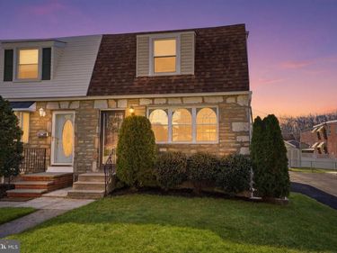 8605 ALICIA STREET, PHILADELPHIA, PA 19115