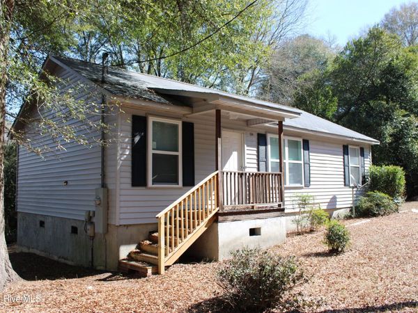 136 Highland Drive , West End, NC 27376