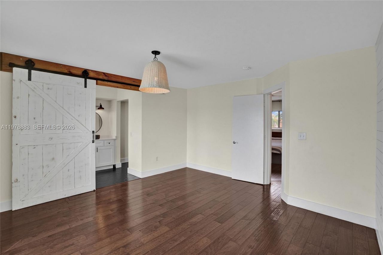 20822 San Simeon Way, Unit 103, Miami, FL 33179 Photo