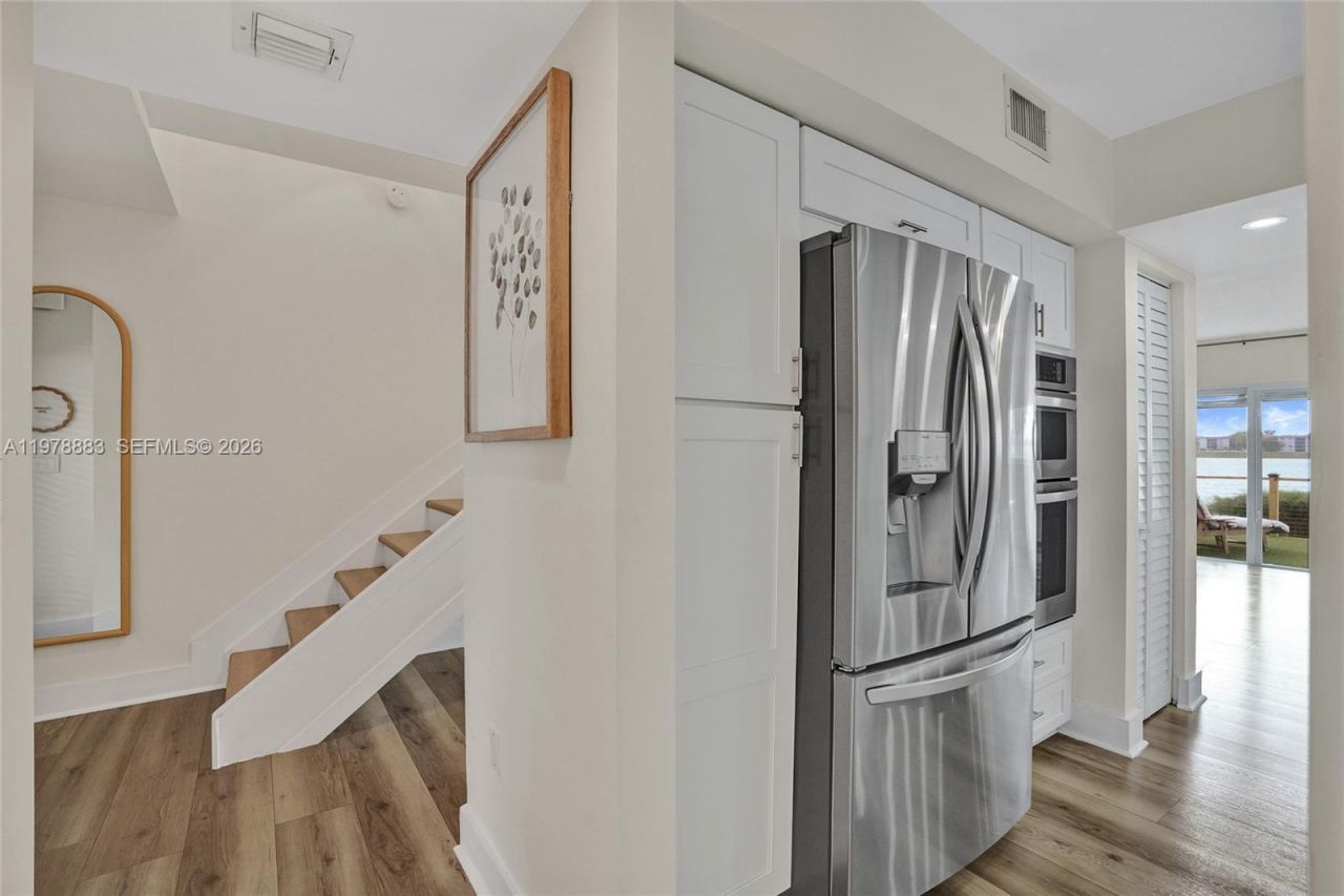 20822 San Simeon Way, Unit 103, Miami, FL 33179 Photo