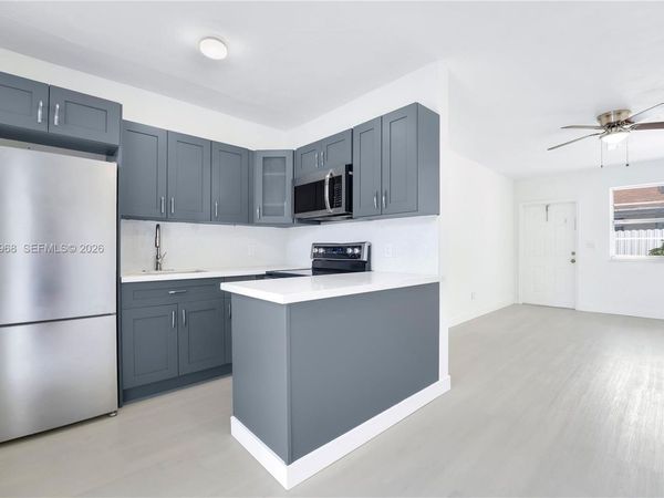 15991 NE 18th Pl , Unit 3, North Miami Beach, FL 33162