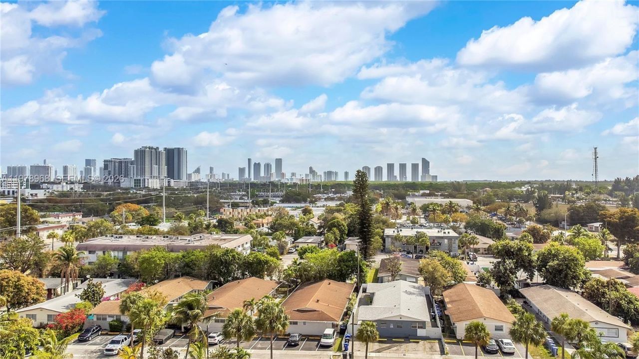 15991 NE 18th Pl, Unit 3, North Miami Beach, FL 33162 Photo