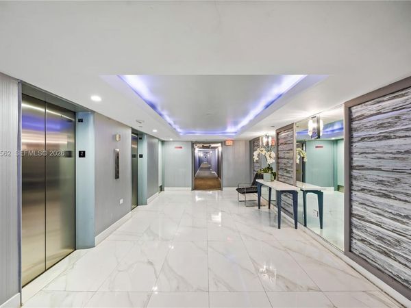 5055 Collins Ave, Unit 5N, Miami Beach, FL 33140