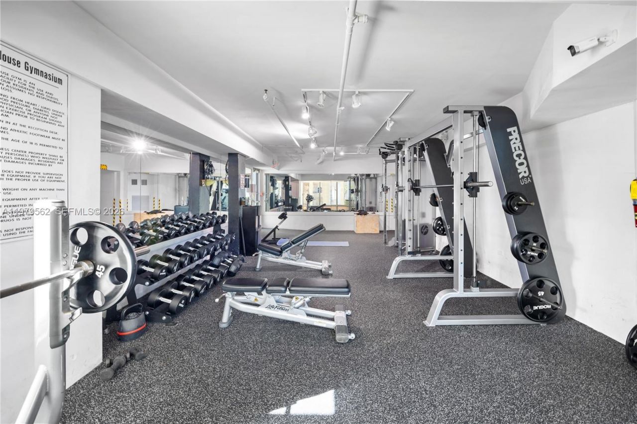 5055 Collins Ave, Unit 5N, Miami Beach, FL 33140 Photo