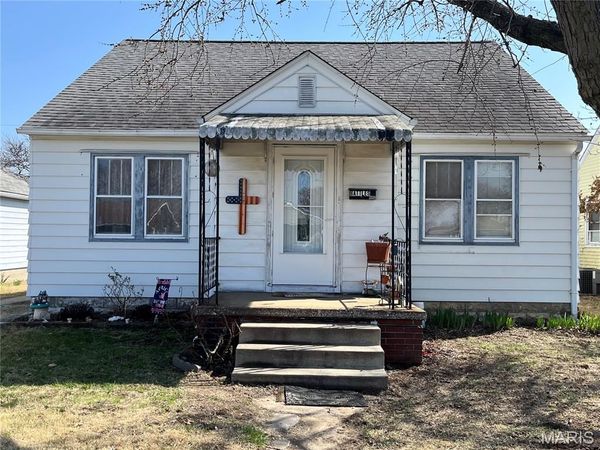 447 N 3rd Street , Wood River, IL 62095