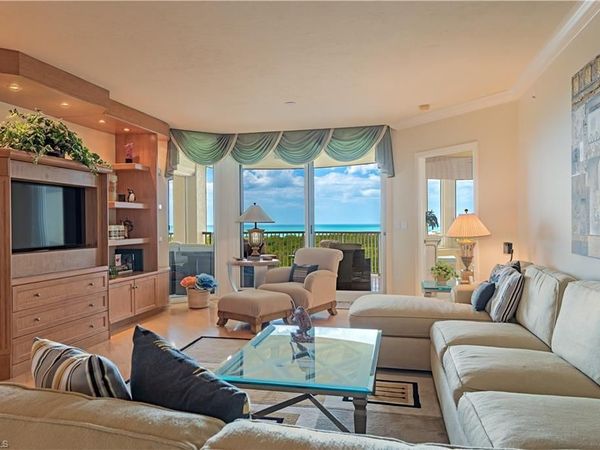 7117 Pelican Bay BLVD, Unit 701, NAPLES, FL 34108