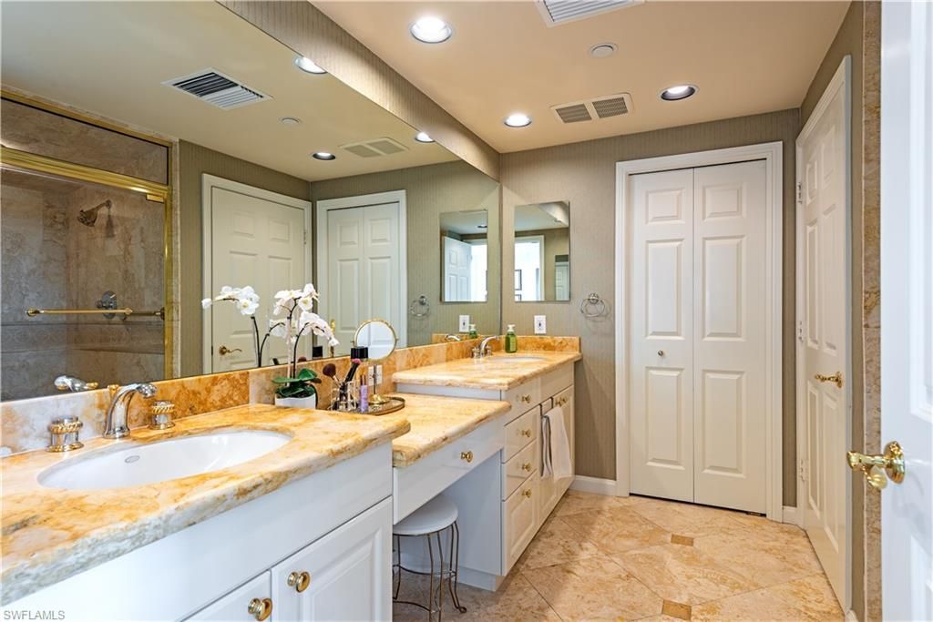 7117 Pelican Bay Blvd, Unit 701, Naples, FL 34108 Photo