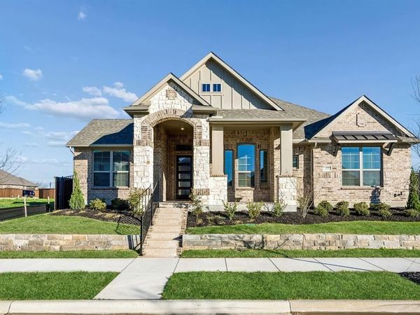 1009 Goldenrod Drive, Crowley, TX 76036