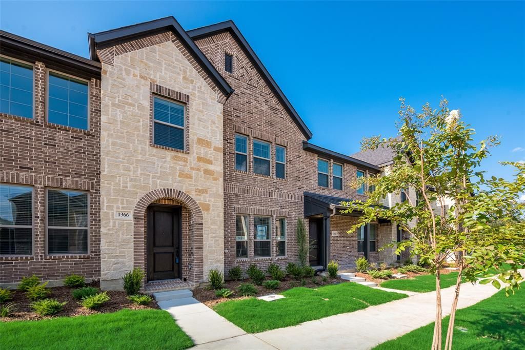 1366 Madison Avenue, Flower Mound, TX 75028 Main Photo