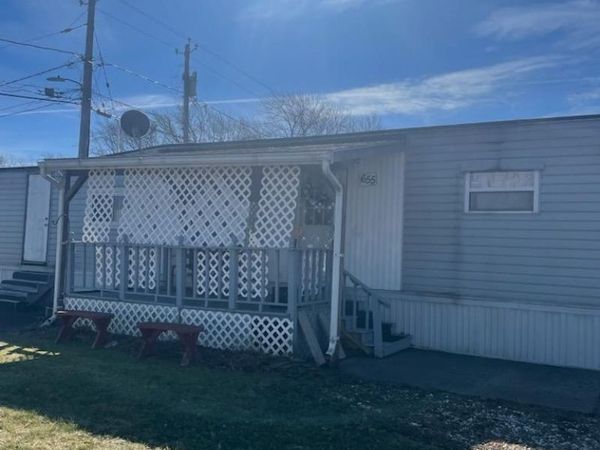 655 Roger Drive, Niagara Falls, NY 14304