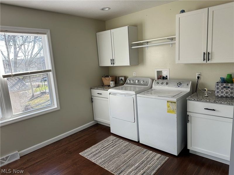 6123 Fairdale Drive, Cambridge, OH 43725 Photo 15