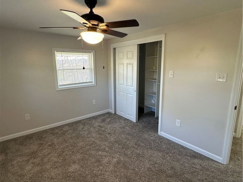 6123 Fairdale Drive, Cambridge, OH 43725 Photo 32