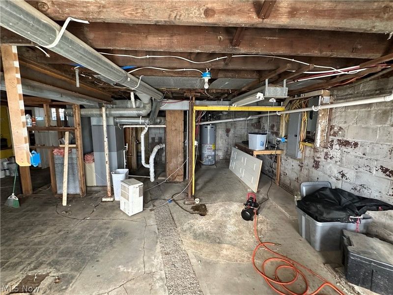 6123 Fairdale Drive, Cambridge, OH 43725 Photo 40