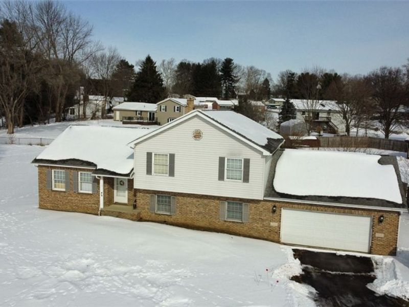 5450 Erie Avenue NW, Canal Fulton, OH 44614 Photo 4