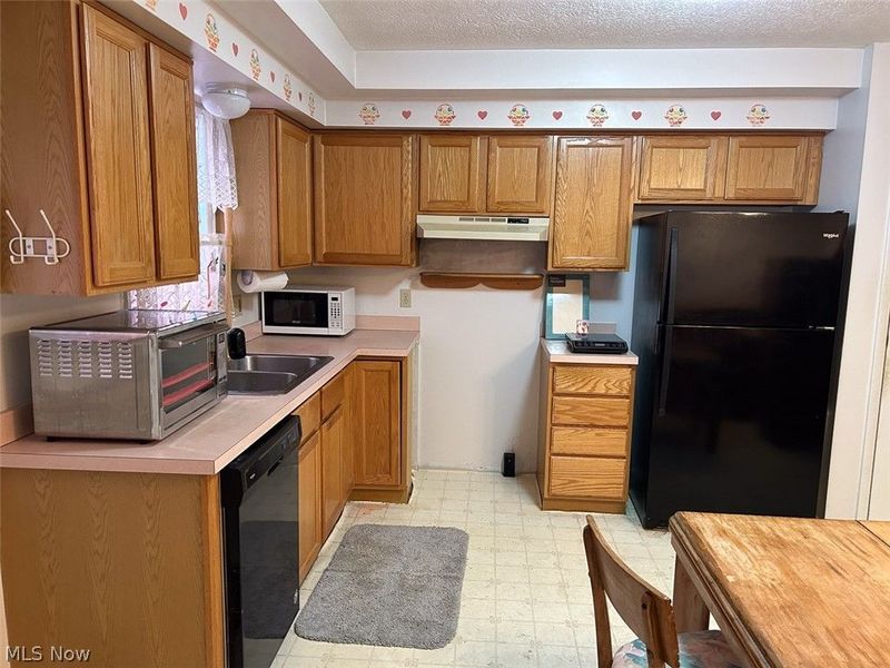 5450 Erie Avenue NW, Canal Fulton, OH 44614 Photo 6