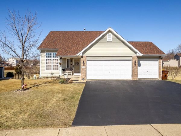 5209 Grand Cape Road, ROCKFORD, IL 61109