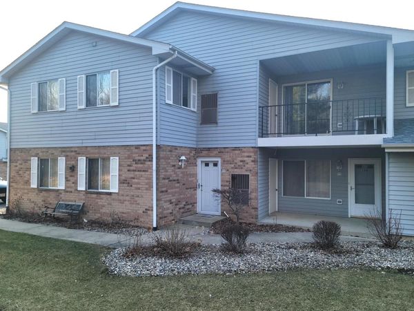 1203 N Sunnyslope DRIVE, Unit 204, Mount Pleasant, WI 53406
