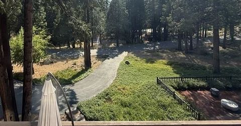 6867 Almanor Lake Estates Drive, Lake Almanor, CA 96137 Photo