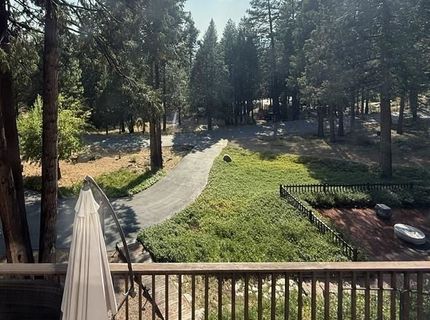 6867 Almanor Lake Estates Drive, Lake Almanor, CA 96137 Photo