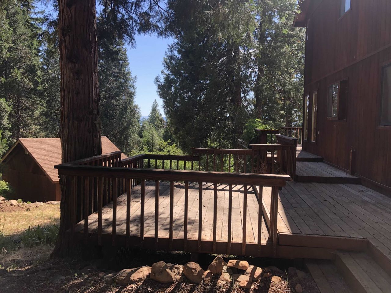 6867 Almanor Lake Estates Drive, Lake Almanor, CA 96137 Photo