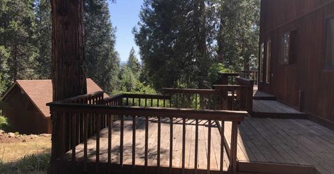6867 Almanor Lake Estates Drive, Lake Almanor, CA 96137 Photo