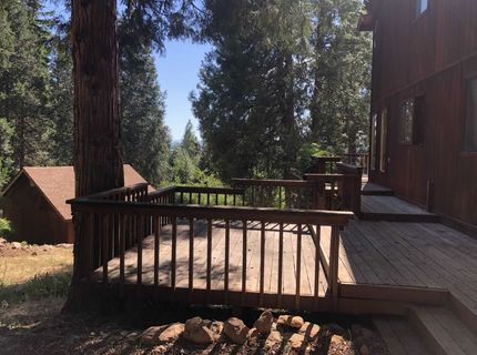 6867 Almanor Lake Estates Drive, Lake Almanor, CA 96137 Photo