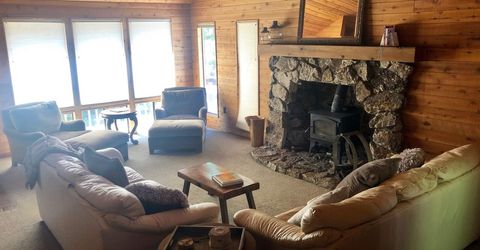 6867 Almanor Lake Estates Drive, Lake Almanor, CA 96137 Photo