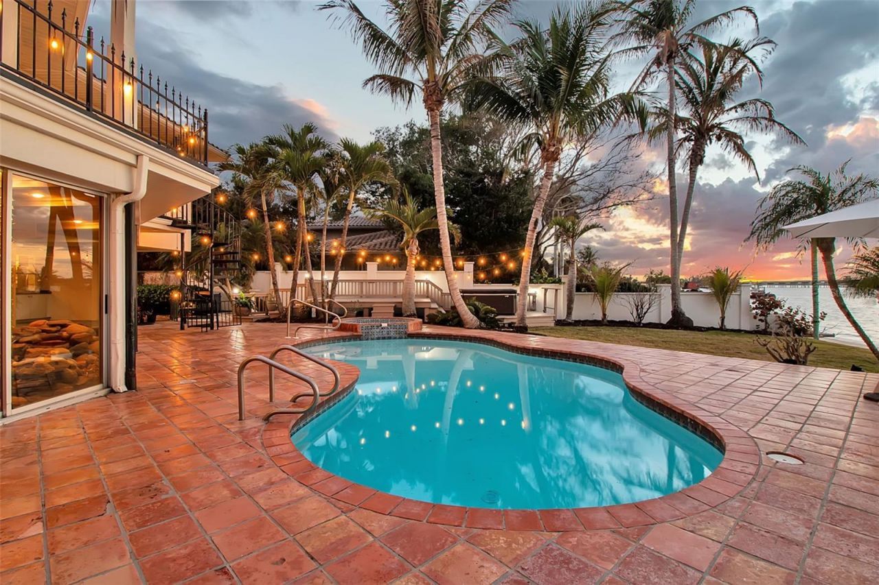 1504 S Lodge Drive, Sarasota, FL 34239 Photo