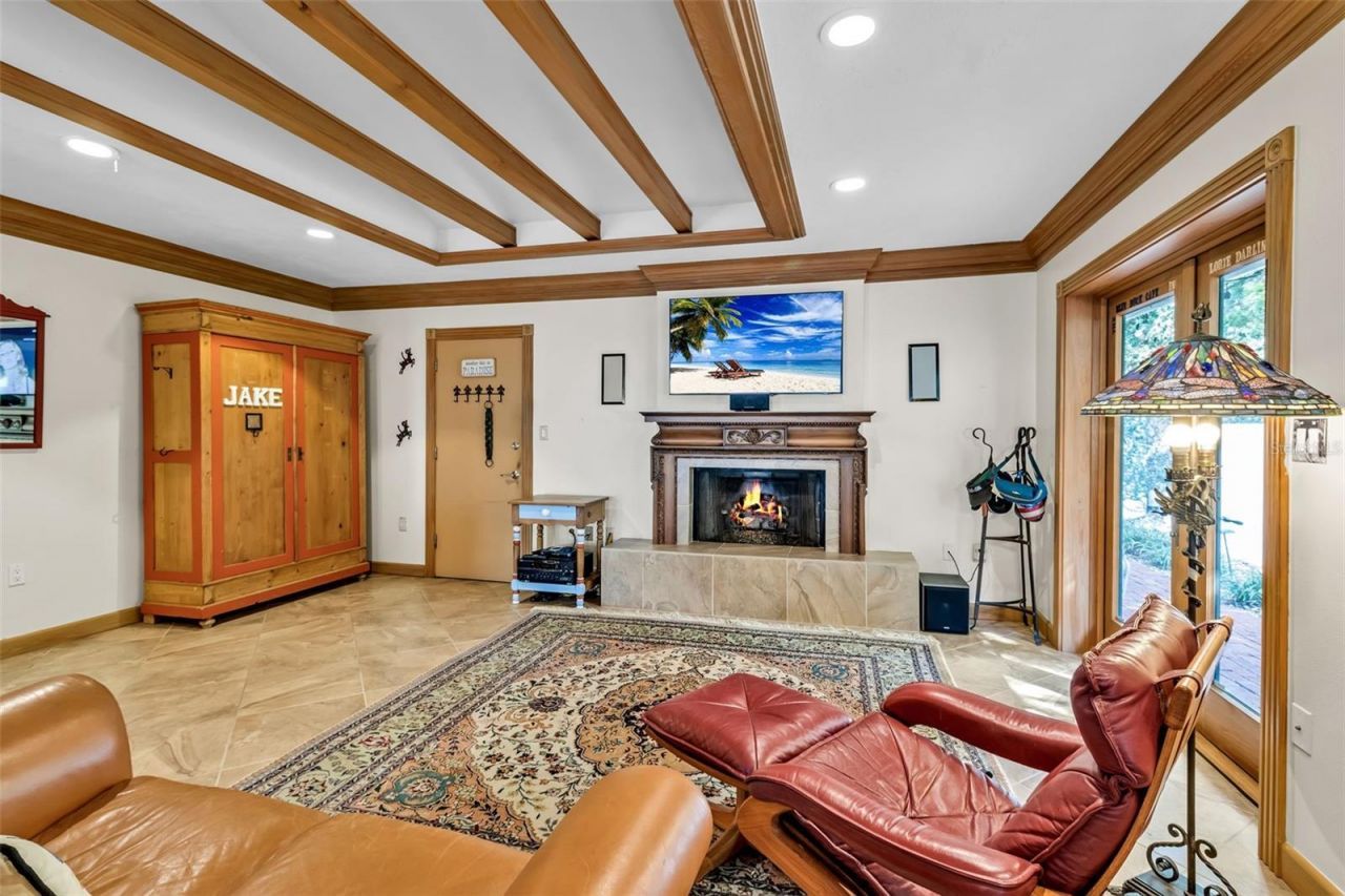 1504 S Lodge Drive, Sarasota, FL 34239 Photo