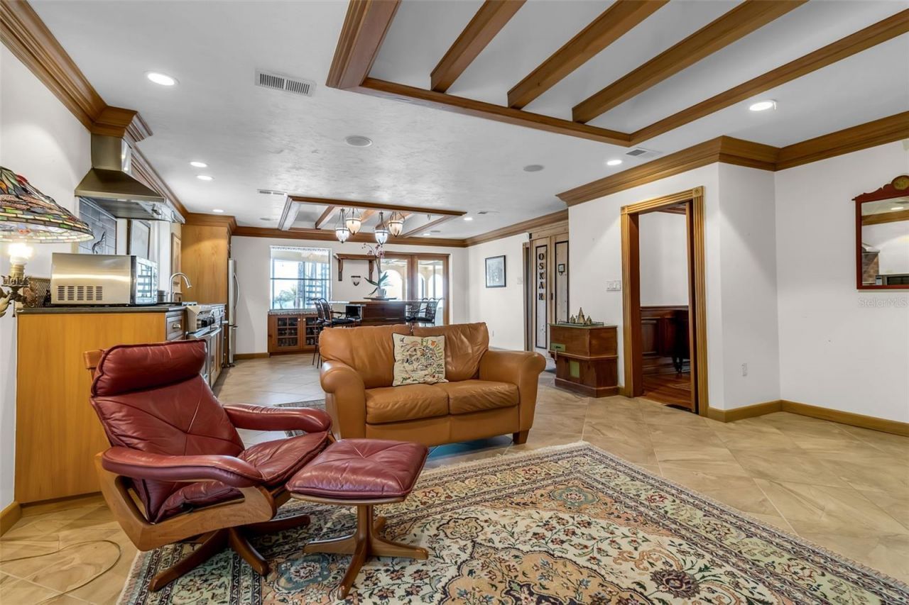 1504 S Lodge Drive, Sarasota, FL 34239 Photo