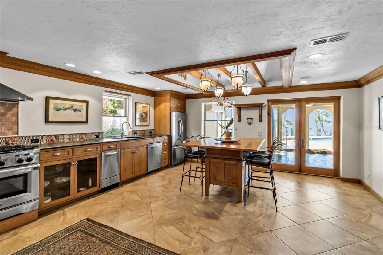 1504 S Lodge Drive, Sarasota, FL 34239 Photo