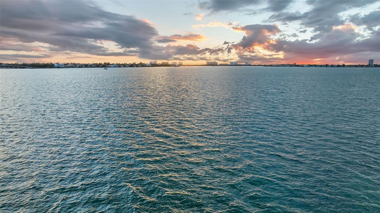 1504 S Lodge Drive, Sarasota, FL 34239 Photo