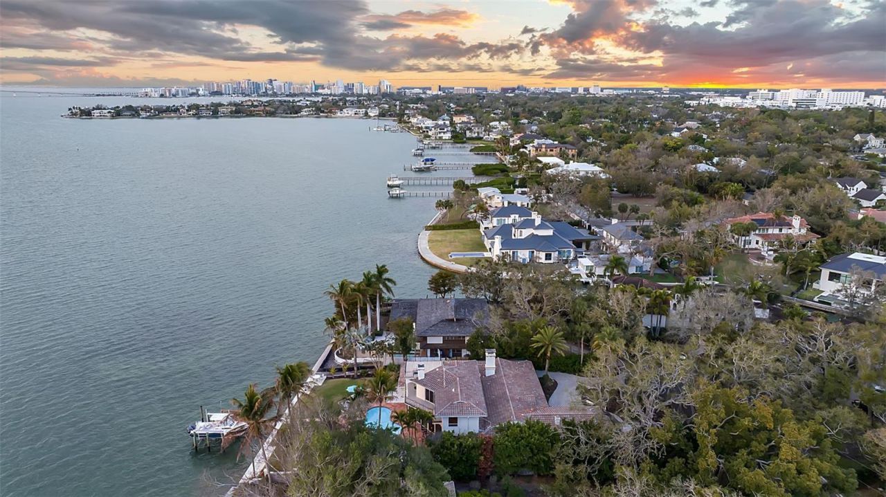 1504 S Lodge Drive, Sarasota, FL 34239 Photo