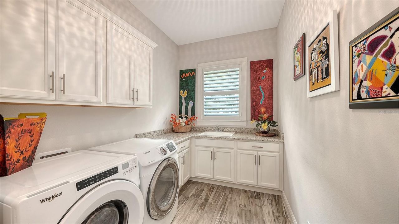 1794 Cunliff Lane, Sarasota, FL 34239 Photo