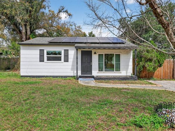 306 E HYDRANGIA STREET , TAMPA, FL 33612