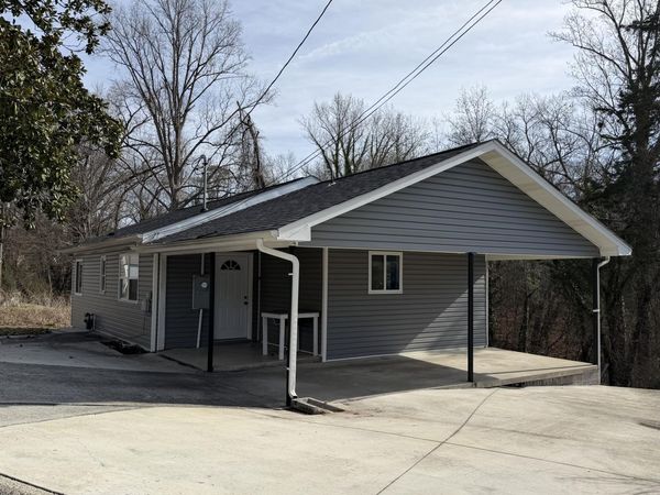 510 Michigan Ave, Oak Ridge, TN 37830