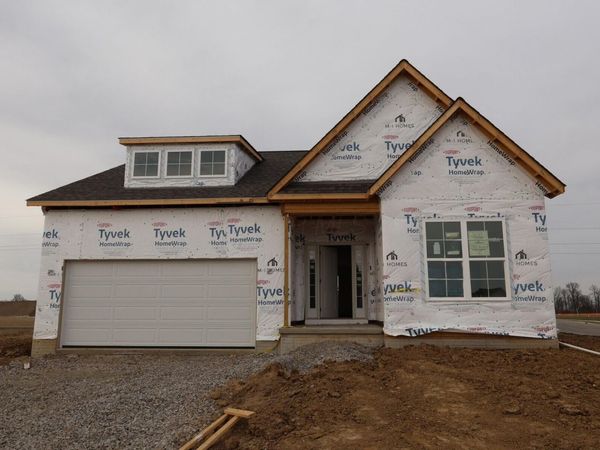 1464 Kenneth Drive , Delaware, OH 43015