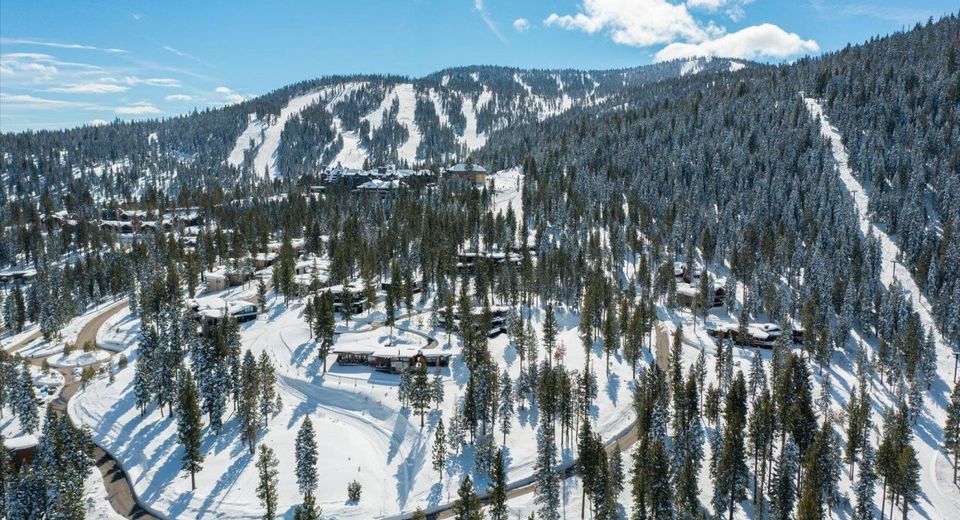 19065 Glades Place, Truckee, CA 96161 Photo