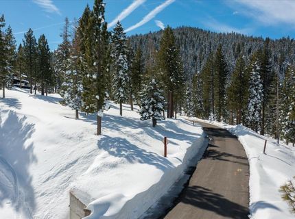 19065 Glades Place, Truckee, CA 96161 Photo