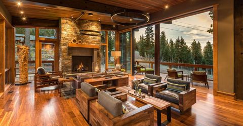 19065 Glades Place, Truckee, CA 96161 Photo